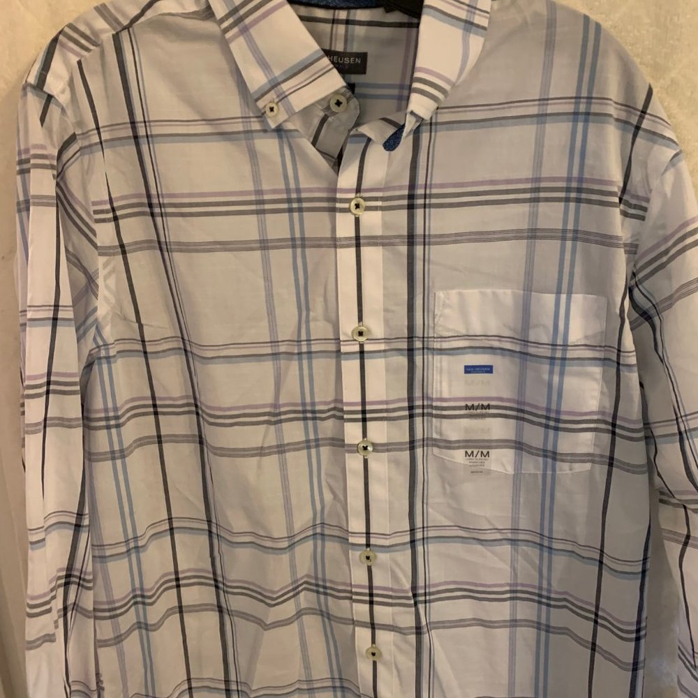 Van Heusen Classic fit  Men's cotton/poly plaid  button down shirt M NWT